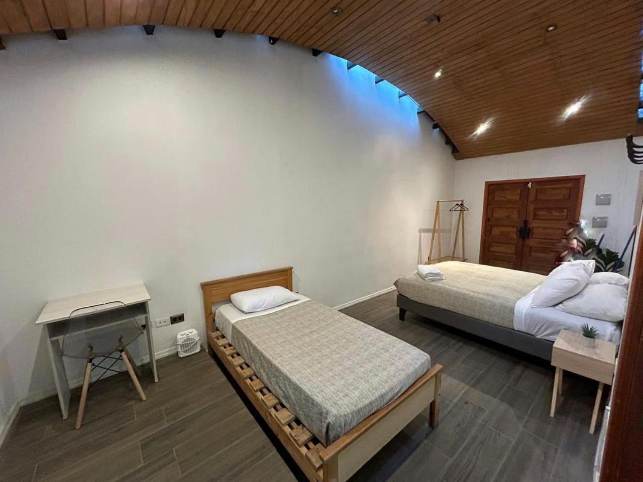 Yogi Hostels Santiago de Chile Eksteriør billede